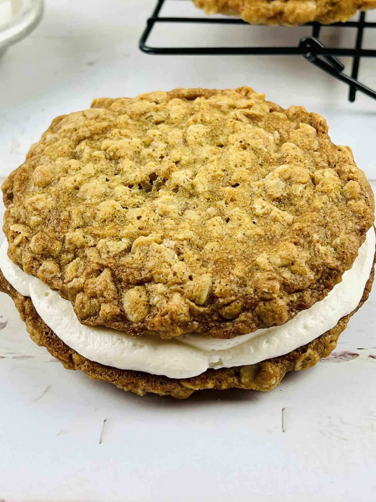 Salt Bae Oatmeal Cream Pie Cookie 50mg